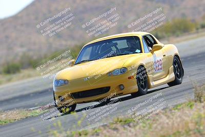 media/May-14-2023-Speed Ventures (Sun) [[8a95a37b3a]]/Yellow/skid pad/